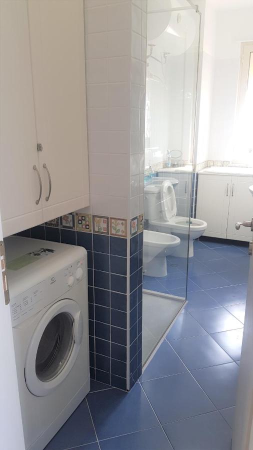 M&I Beach Apartment With Sea View Durres Bagian luar foto