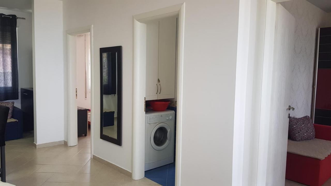 M&I Beach Apartment With Sea View Durres Bagian luar foto